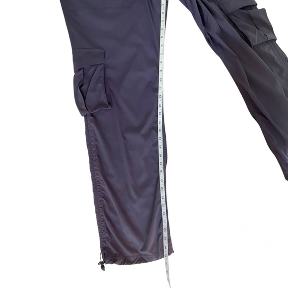 Lululemon Dance Studio Relaxed-Fit Mid-Rise Cargo Pants Nightfall, Size S (NWOT) - Picture 9 of 11